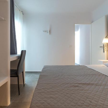 Miramare Suites Mykonos Merchia Beach Esterno foto
