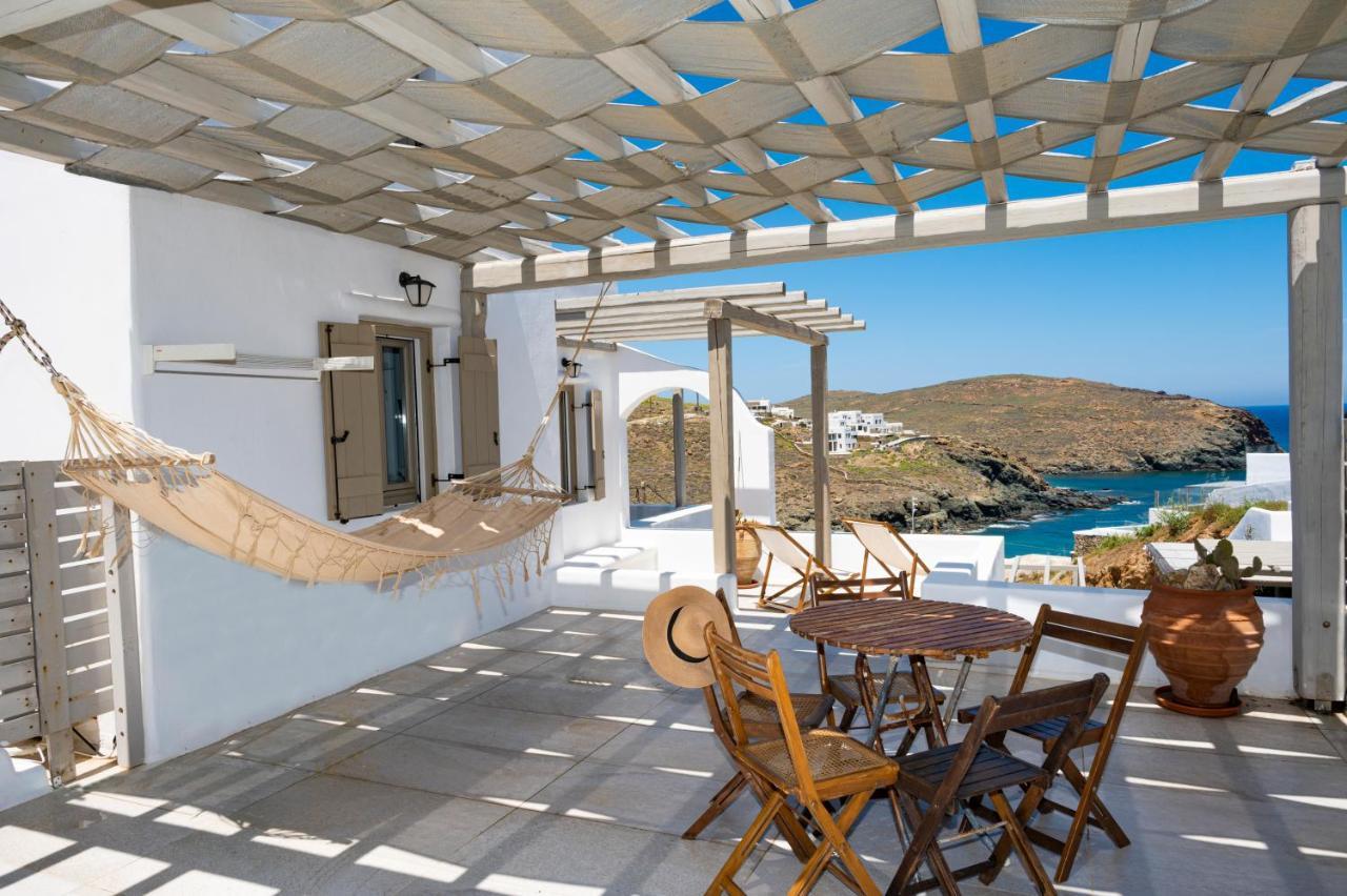 Miramare Suites Mykonos Merchia Beach Esterno foto